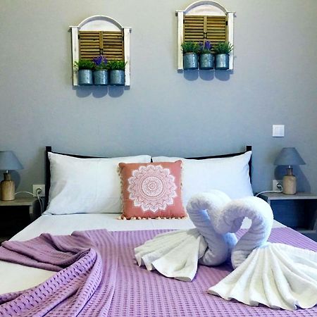 Almira - Rooms To Let Νέα Ρόδα Εξωτερικό φωτογραφία